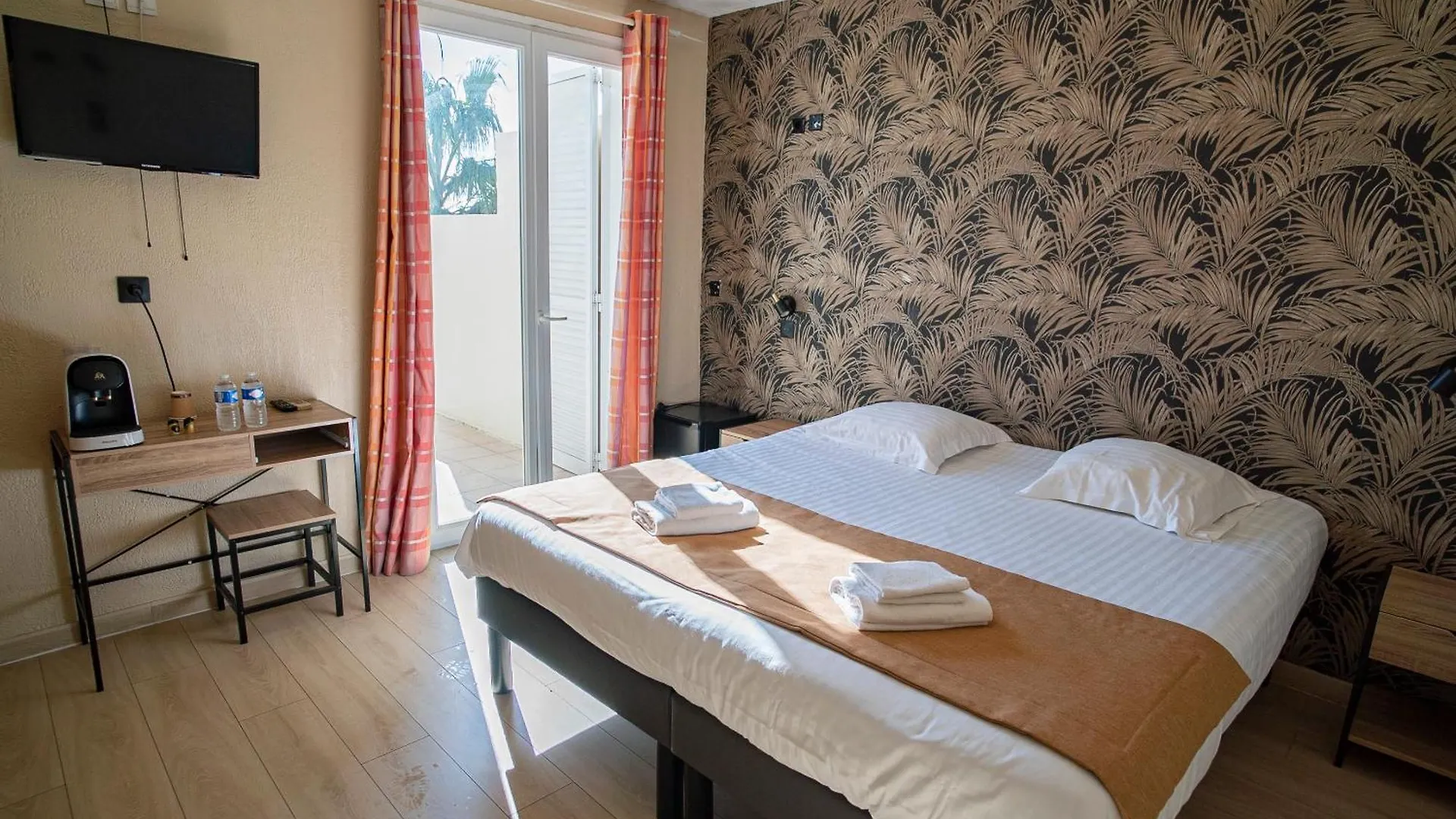 Hotel De La Mer Hyeres