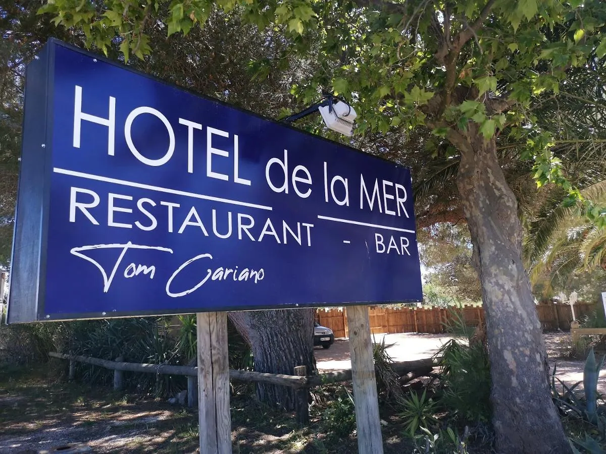 Hotel De La Mer Ιέρ 0*,